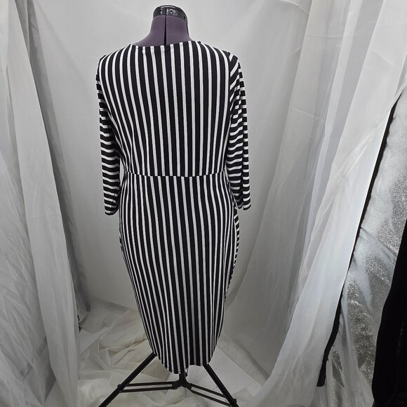 810-3 Lane Bryant Simply Chic Black & White Stripe Midi Dress Size 14/16 - Picture 4 of 8